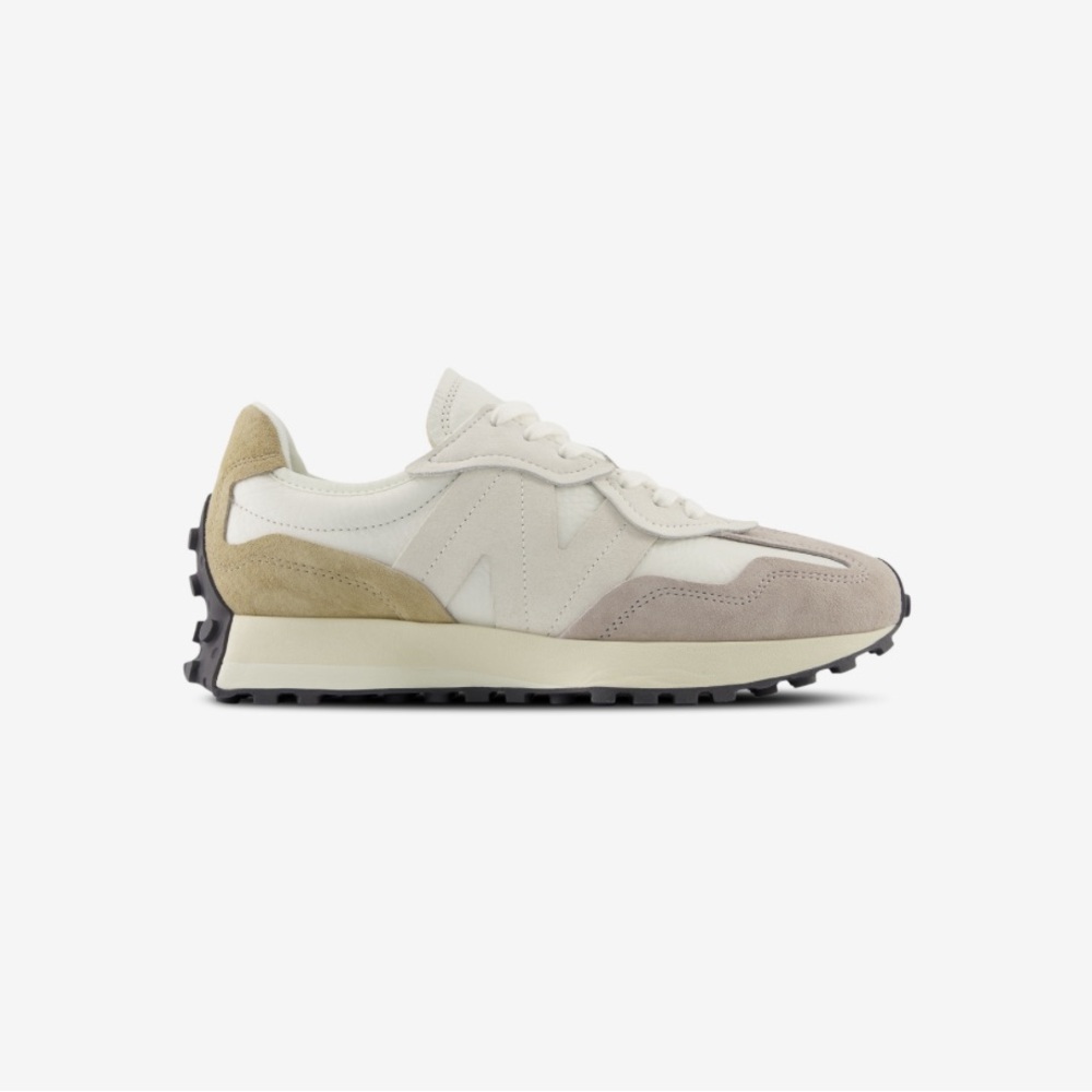 New Balance 327
Women's - Picture 3 of 12